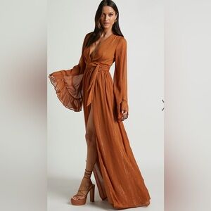 Dangerous woman Maxi Dress in Rust